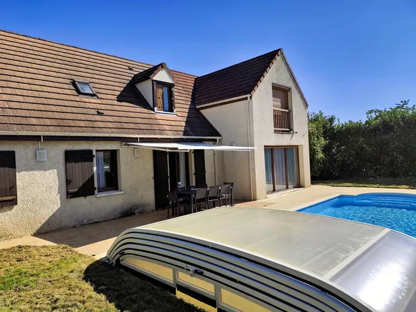 Maison 8 pièces 160 m²