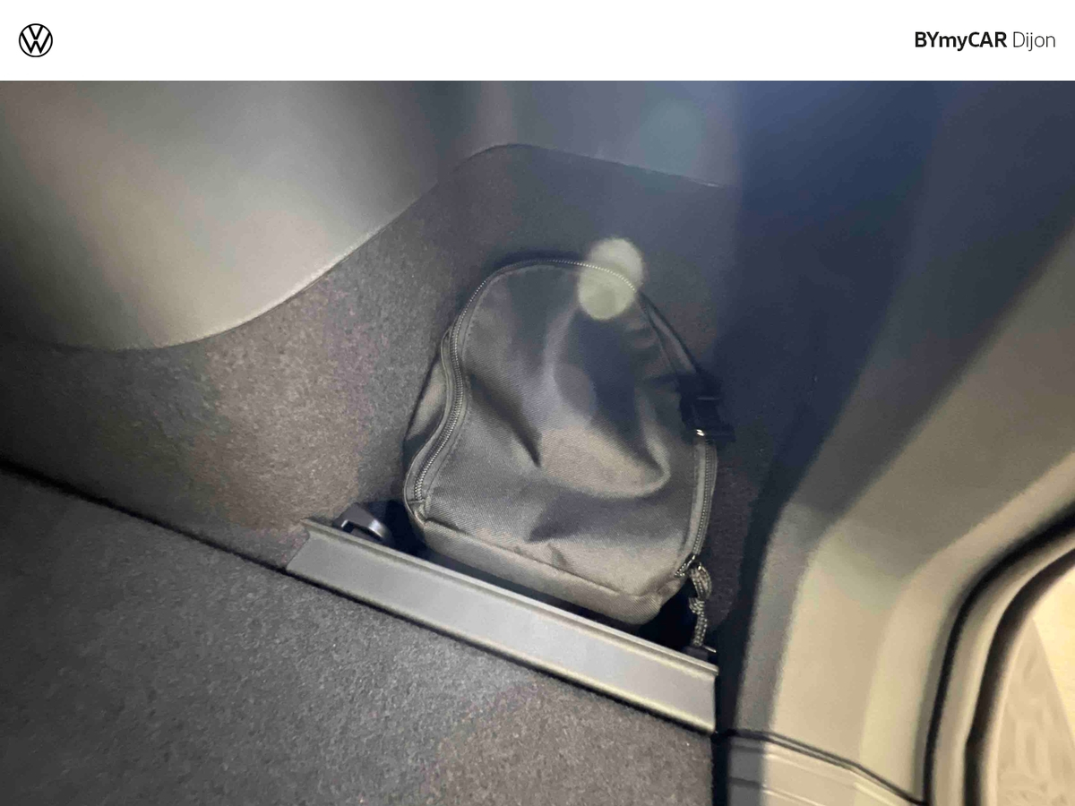 Volkswagen Tiguan 1.5 eHybrid 272ch DSG6 — photo 18