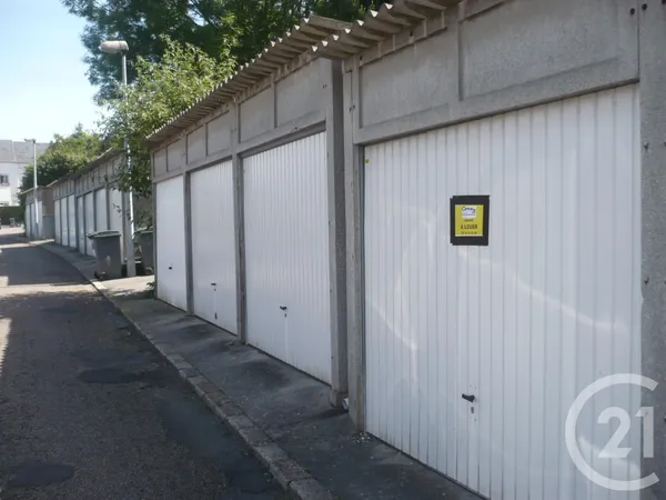 Parking 13 m²