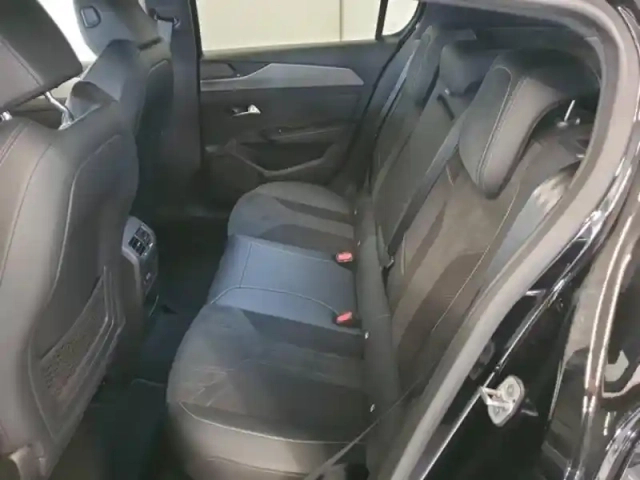 Peugeot 308 phev 225ch gt pack e-eat8 — photo 12
