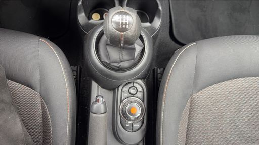 Mini Mini 1.2 One 102 - One Business – 2019 – 84955 km – Essence – Boîte Manuelle — photo 13