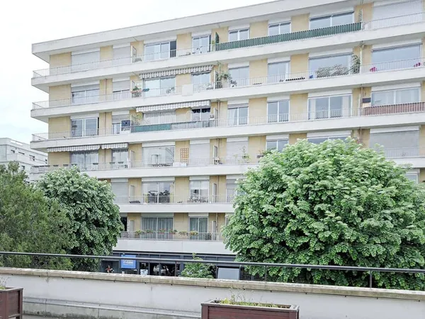 Appartement 5 pièces 75 m²