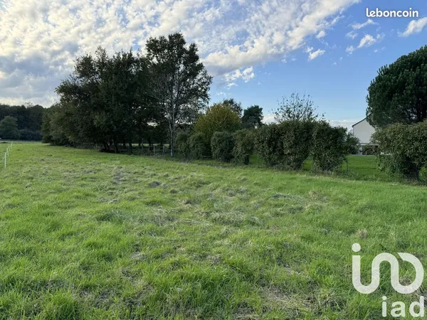 Terrain 1624 m² Langeais