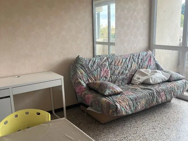 Studio gare routière