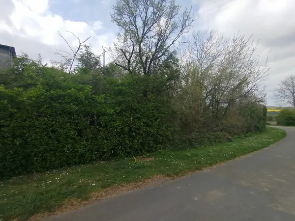 Terrain Greez Sur Roc 728 m2