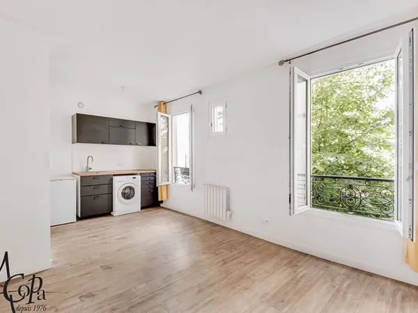 2 pièces 30 m² - M° MARX DORMOY
