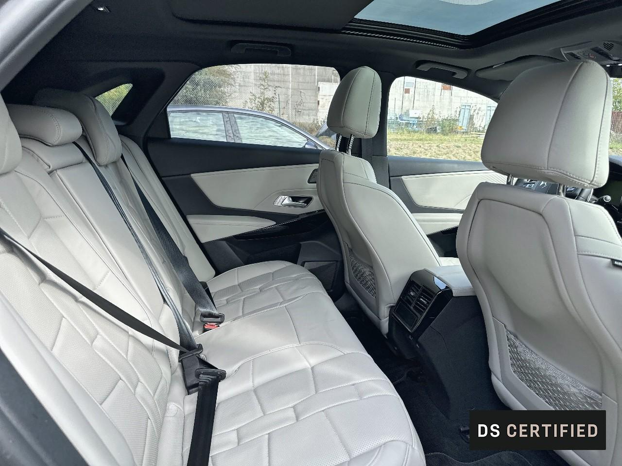 Ds Ds 7 crossback hybride rechargeable e-tense 300 eat8 4x4 opera — photo 8