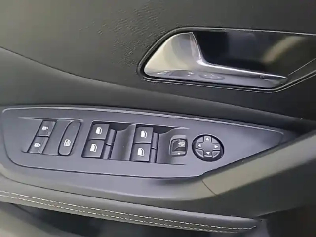 Peugeot 308 sw phev 180 e-eat8 — photo 50