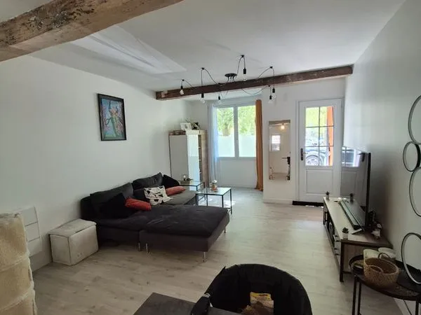 Maison de ville avec extérieur
