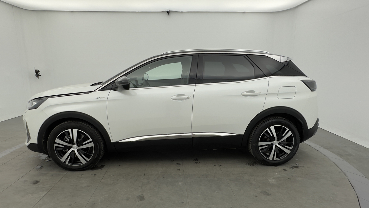 Peugeot 3008 Hybrid 225 e-EAT8 — photo 2