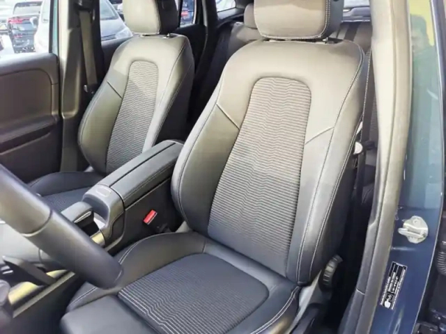 Mercedes Gla 250 e business line 8 g-dct — photo 29