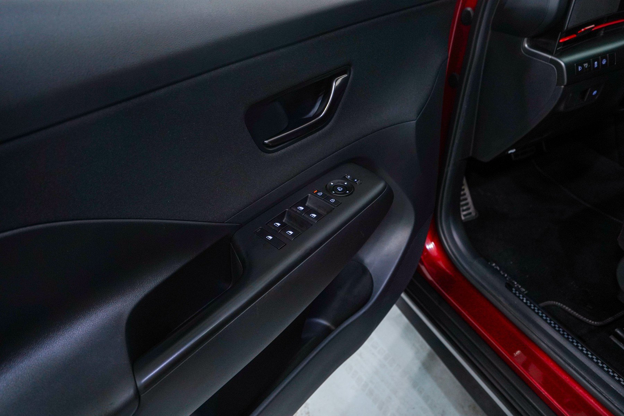 Hyundai Kona — photo 16