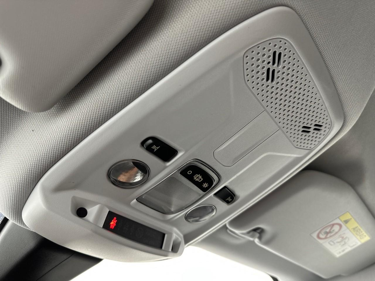 Peugeot 2008 puretech 100 s&s bvm6 style — photo 30