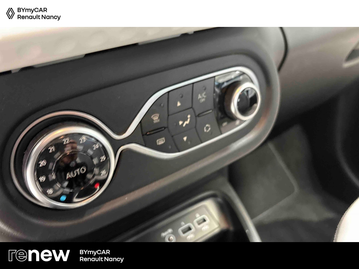Renault Twingo III SCe 65 — photo 17