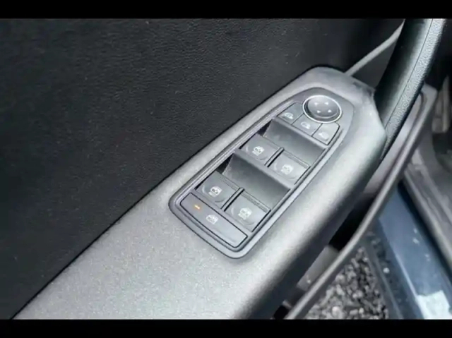 Renault Captur 1.0 eco-g 100ch evolution — photo 13