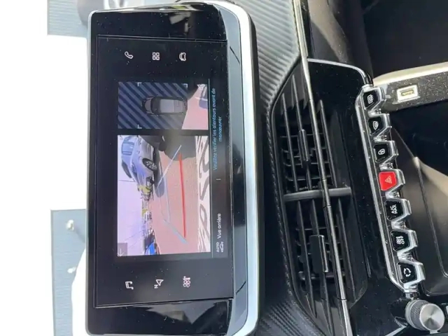 Peugeot 208 electrique 50 kwh 136ch — photo 7