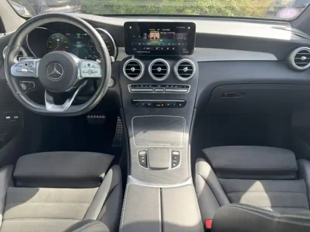Mercedes Glc 300e 4matic suv amg line — photo 10