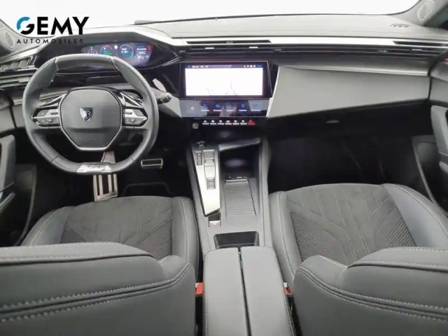 Peugeot 308 phev 180 e-eat8 — photo 10