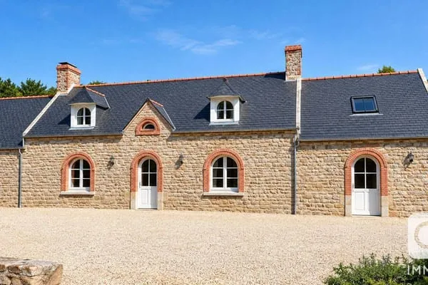 Maison 8 pièces 195 m²