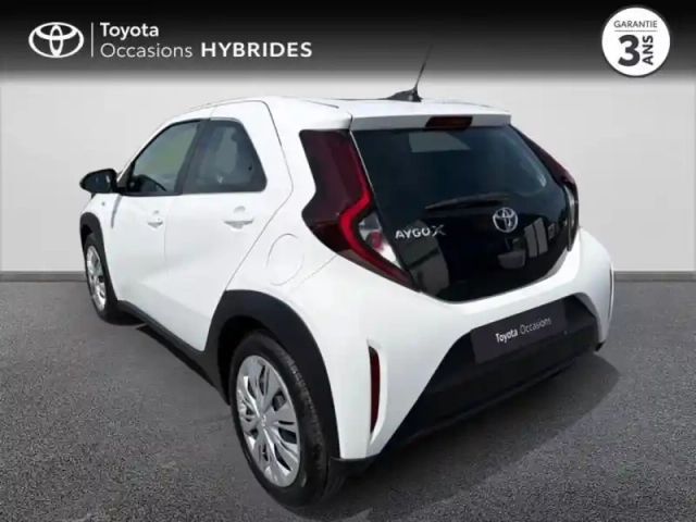 Toyota Aygo X 1.0 vvt-i 72ch dynamic — photo 3