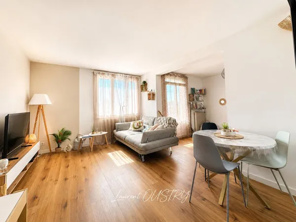 Appartement T4 rénové - Lumineux et traversant à Béziers