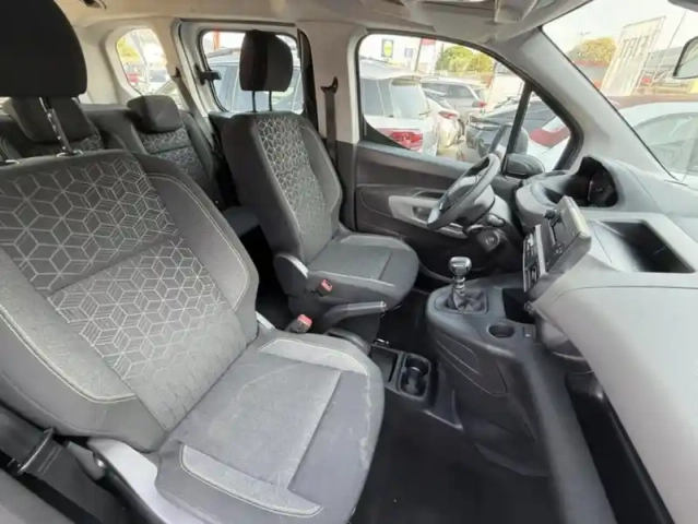Peugeot Rifter puretech 110 s&amp;s active — photo 18