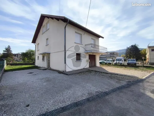 Maison 6 pièces 109 m²