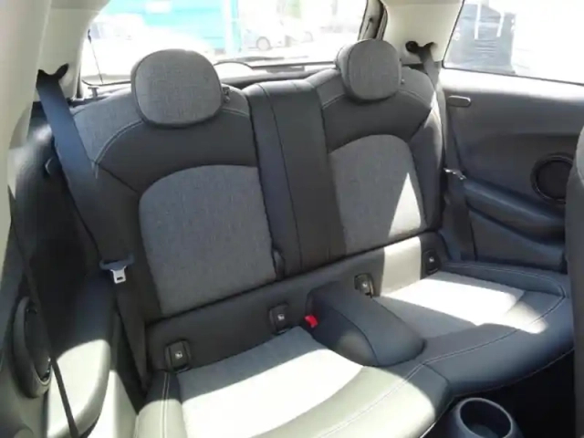 Mini Mini cooper 136ch edition premium plus bva7 — photo 10