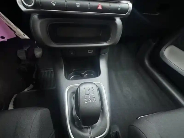 Citroën C3 1.2 puretech 83ch s&amp;s shine gps radar ar — photo 9