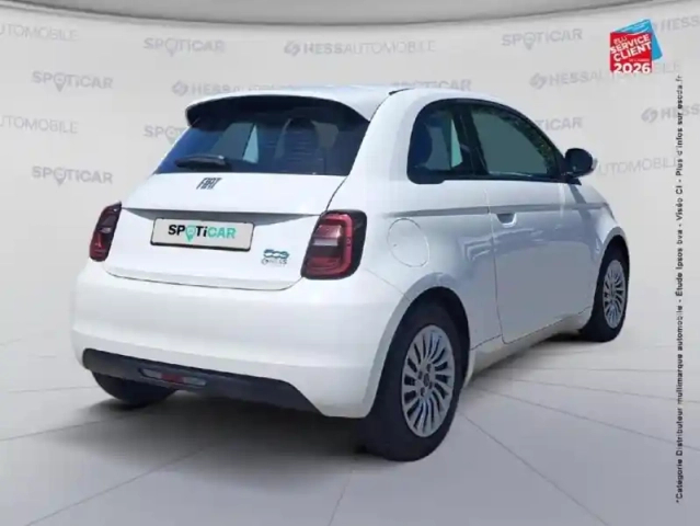 Fiat 500 e 95ch action — photo 6