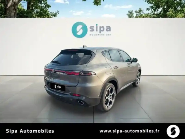 Alfa Romeo Tonale 1.3 hybride rechargeable phev 280ch at6 q4 — photo 5