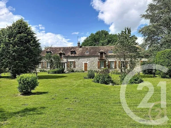 Maison 10 pièces 250 m²