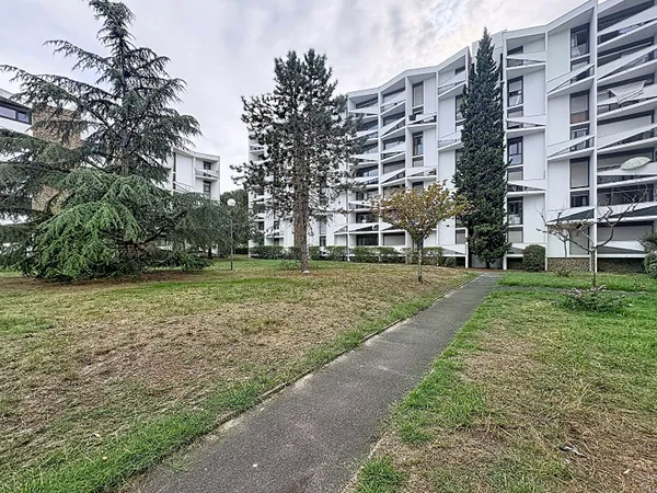 Appartement 4 pièces 79 m²