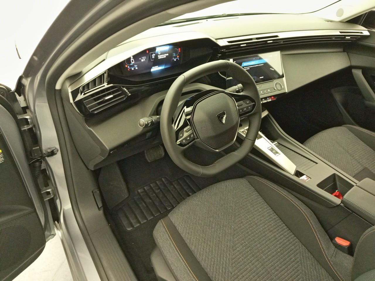 Peugeot 308 hybrid 145 e-dcs6 style — photo 9