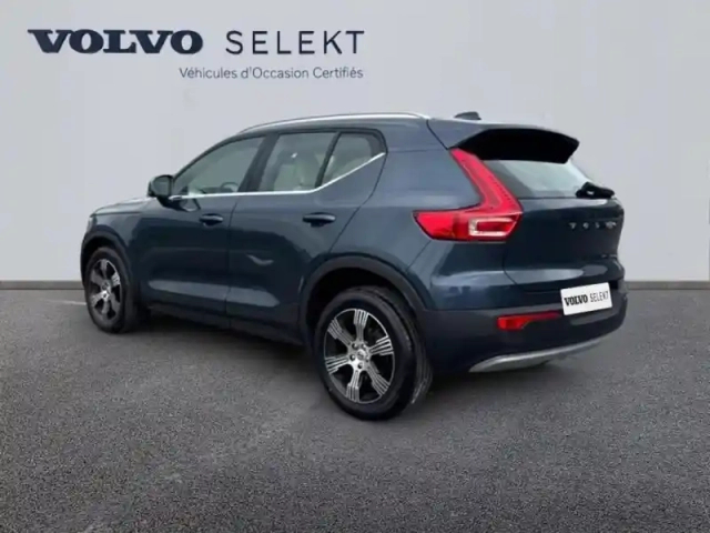 Volvo Xc40 t2 129ch inscription luxe geartronic 8 — photo 8