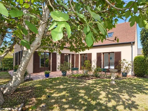Maison 8 pièces 180 m²