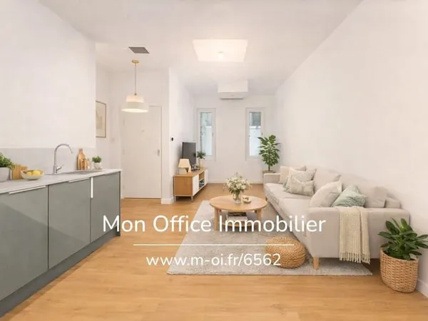 Référence : 6562-VCA. - Appartement 3 pièces rénové avec goût, CENTRE VILLE HISTORIQUE