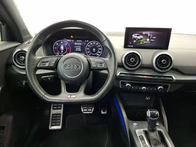 Audi Q2 35 tdi 150 s tronic 7 — photo 12
