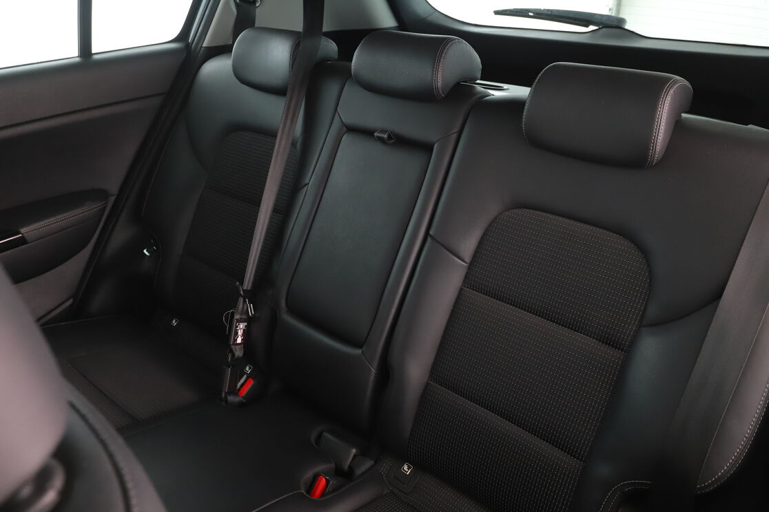 Kia Sportage 1.6 CRDi ISG Design 2WD — photo 13