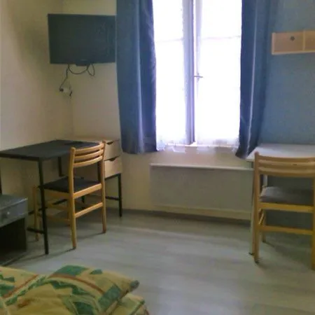 Studio meublé tout confort disponible le 01/12/26