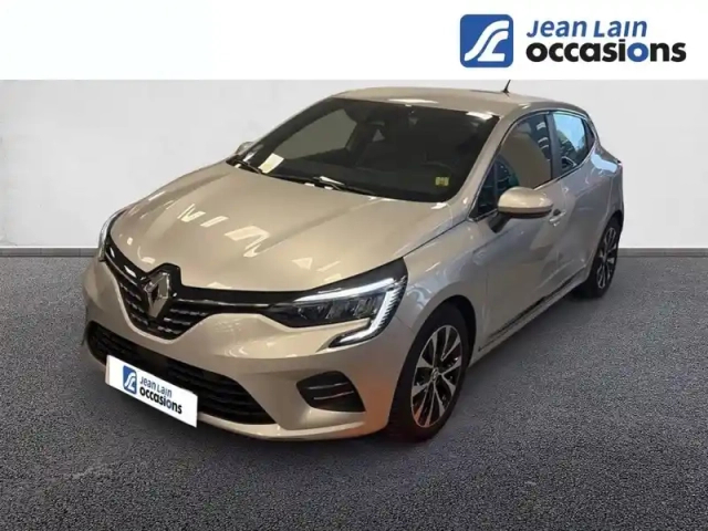 Renault Clio e-tech 140 - 21n — photo 1