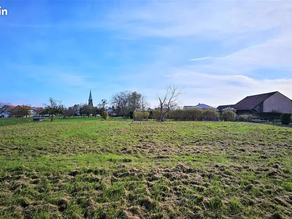 Particulier vend Terrain 700 m² à Burnhaupt le Haut