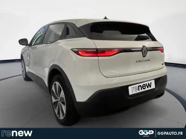 Renault Megane e-tech electric ev60 130ch evolution er super charge -c — photo 3