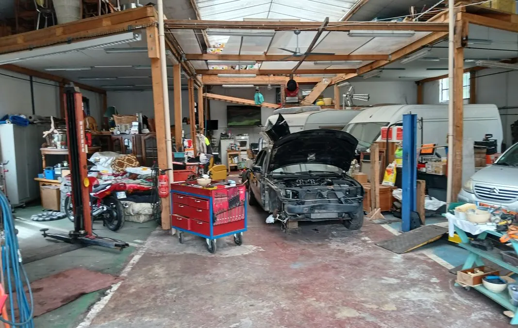 Photo 3