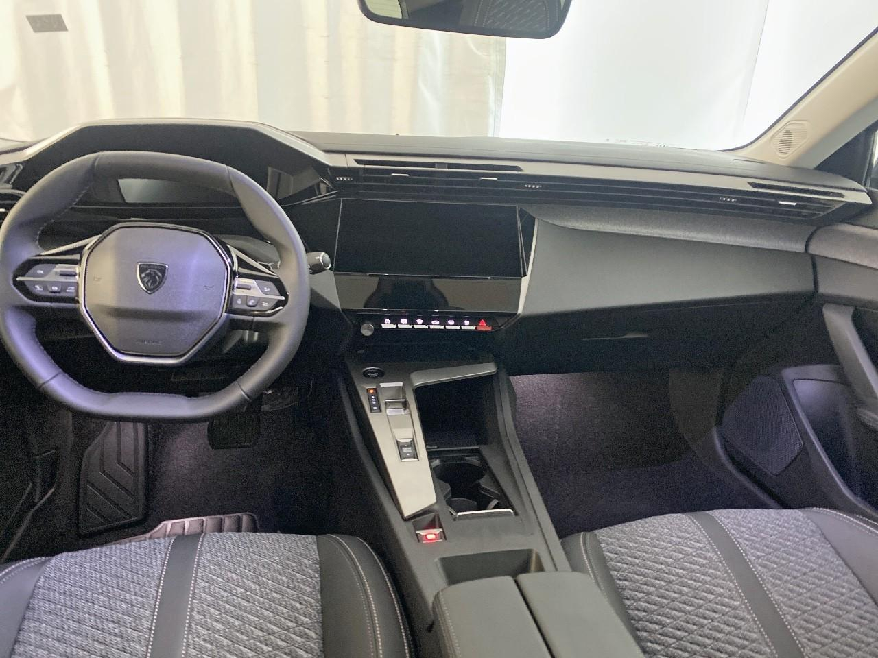 Peugeot 308 sw hybrid 145 e-dcs6 allure — photo 8