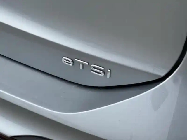 Volkswagen Tiguan 1.5 tsi 150ch r-line exclusive dsg7 — photo 10