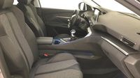 Peugeot 3008 1.2 PureTech 130ch Allure S&S — photo 15