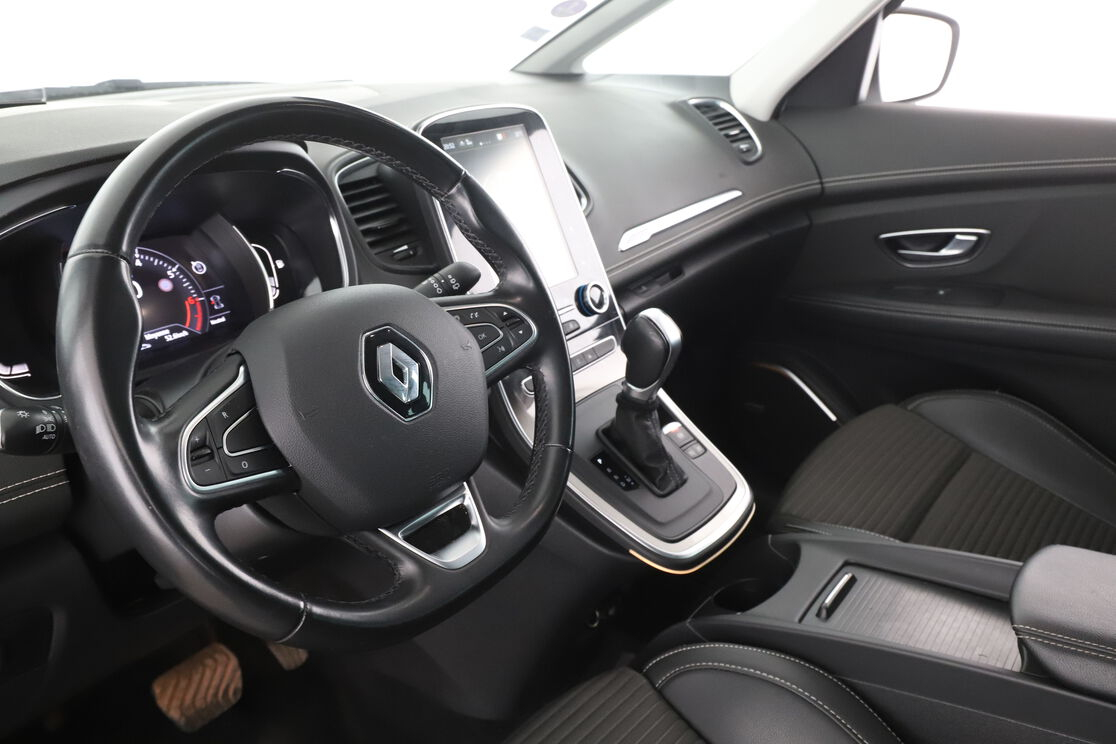 Renault Grand Scenic 1.3 TCe Bose Edition EDC — photo 10