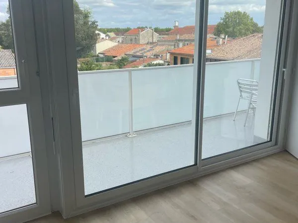 T1 meublé 20 m² avec balcon + parking - Bordeaux 33
