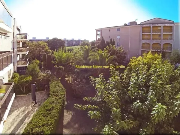 Studio 1 pièce 33 m²